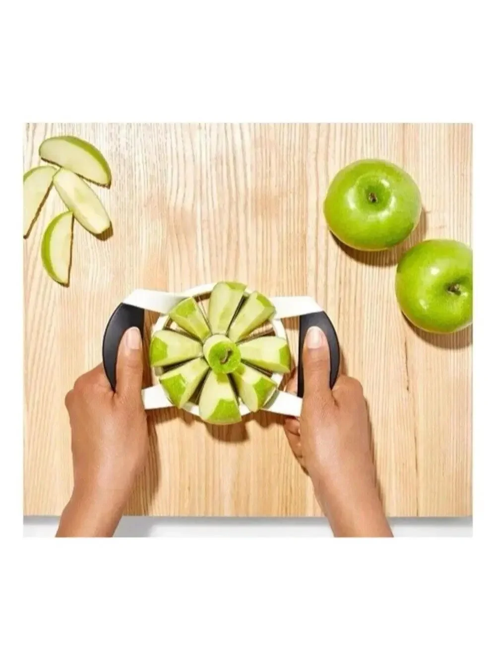 OXO Apple Core Slicer w/ Good Grips White Durable Quick Kitchen Fruit Slicer NEW